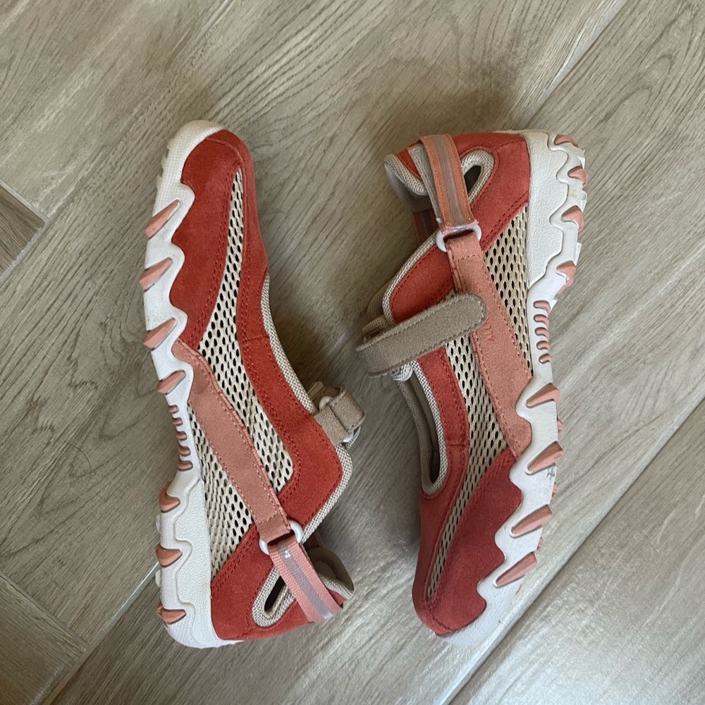 NIRO ALLROUNDER athletic shoe Size 8.5